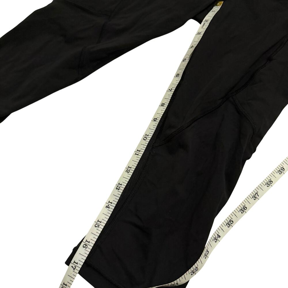 Lululemon black capris no tag fit like sz 6 activewear yoga - Picture 3 of 6